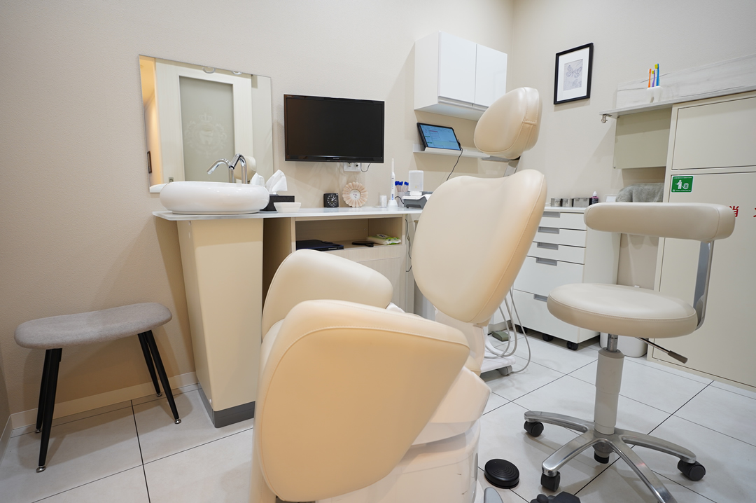 三鷹の歯医者｜三鷹ヒロ歯科クリニック｜武蔵境や吉祥寺からも通いやすい三鷹駅３分の歯科医院｜医院写真3